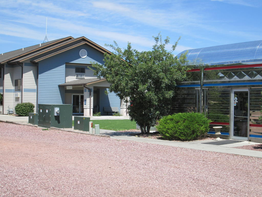 Travelodge By Wyndham Morrill Eksteriør billede