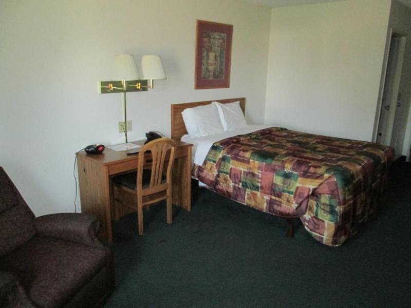 Travelodge By Wyndham Morrill Eksteriør billede